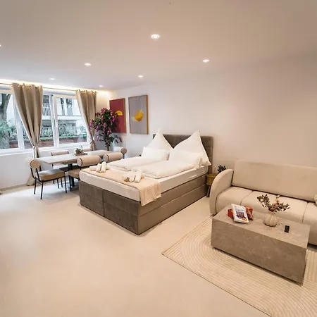 Aparthotel Flexi-home & 5*