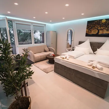 Flexi-home & Aparthotel 5*