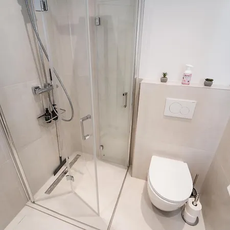 Aparthotel Flexi-home & 5*
