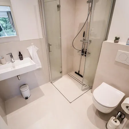 Aparthotel Flexi-home & 5*
