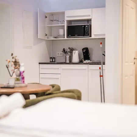 Aparthotel Flexi-home & 5*